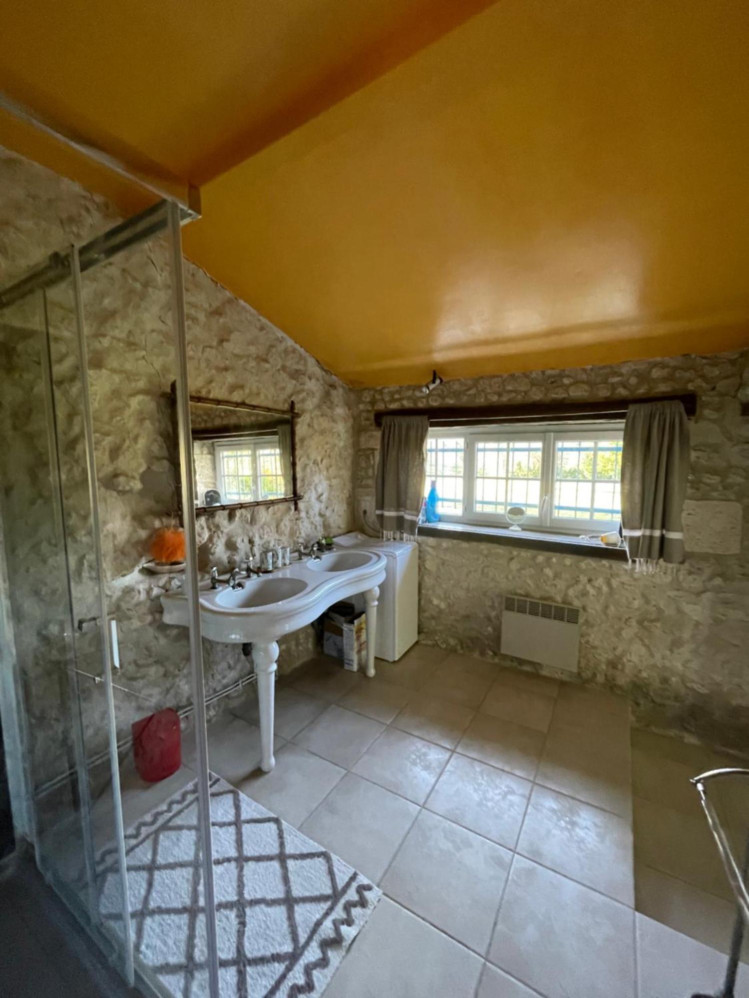 Chez Magitte Une Chambre A Louer Bardenac Экстерьер фото